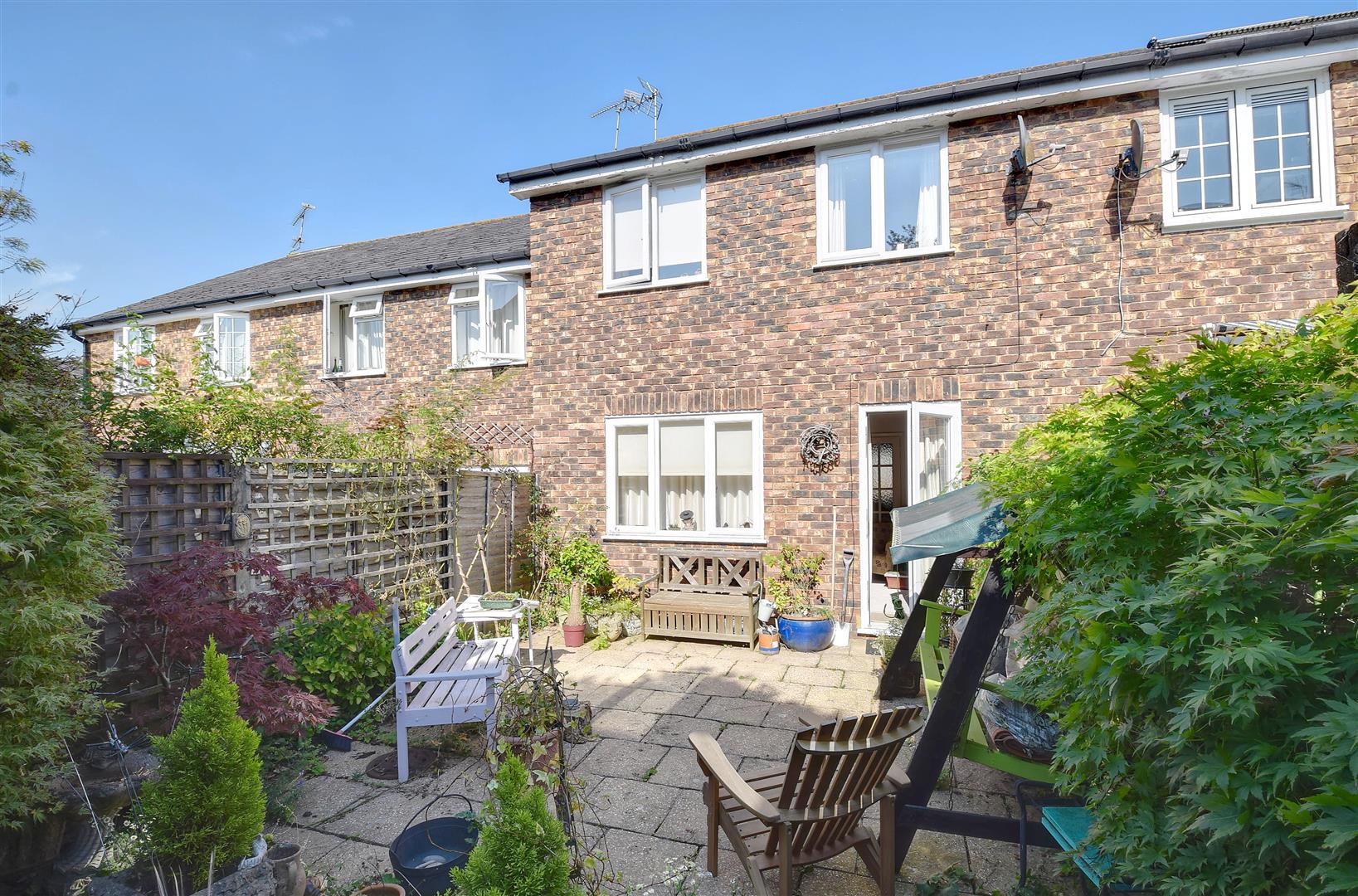 Rogersmead, Tenterden Rush, Witt & Wilson